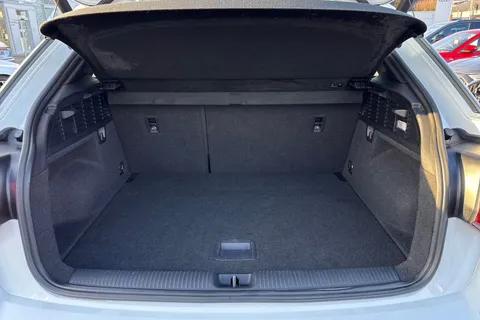 PJ20CXP Audi Q2 S line 30 TDI  116 PS 6-speed Thumbnail #8