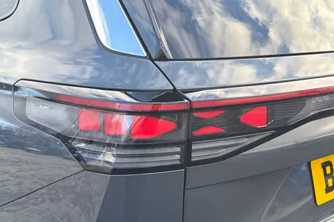 BV25WTT Volkswagen Tayron 1.5 eTSI R-Line 5dr DSG7 [7 Seat] Thumbnail #8