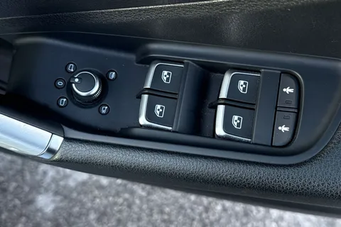 PJ20CXP Audi Q2 S line 30 TDI  116 PS 6-speed Thumbnail #22