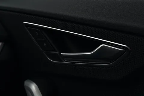  Audi Q2 1.0 TFSI 30 Black Edition Euro 6 (s/s) 5dr Thumbnail #21