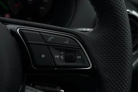  Audi Q2 1.0 TFSI 30 Black Edition Euro 6 (s/s) 5dr Thumbnail #38