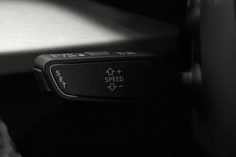  Audi Q2 1.0 TFSI 30 Black Edition Euro 6 (s/s) 5dr Thumbnail #39