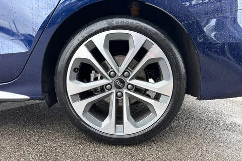  Audi A3 1.5 TFSI S line S Tronic Euro 6 (s/s) 4dr Thumbnail #12