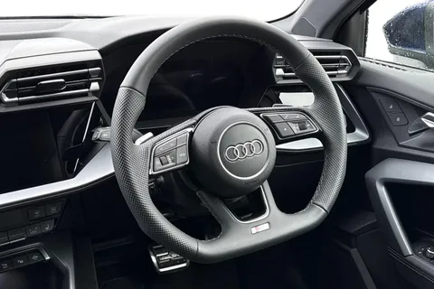  Audi A3 1.5 TFSI S line S Tronic Euro 6 (s/s) 4dr Thumbnail #18