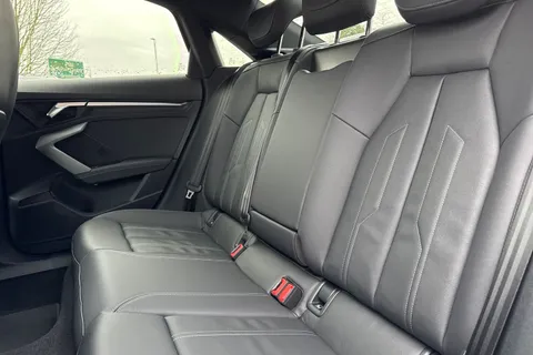  Audi A3 1.5 TFSI S line S Tronic Euro 6 (s/s) 4dr Thumbnail #19