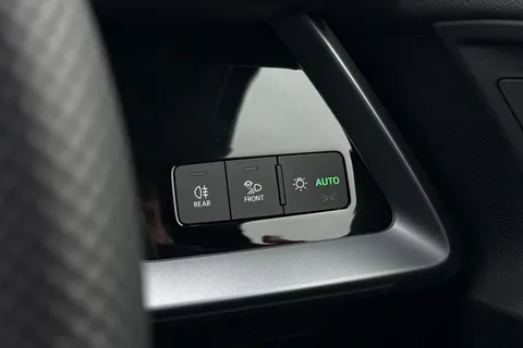  Audi A3 1.5 TFSI S line S Tronic Euro 6 (s/s) 4dr Thumbnail #37