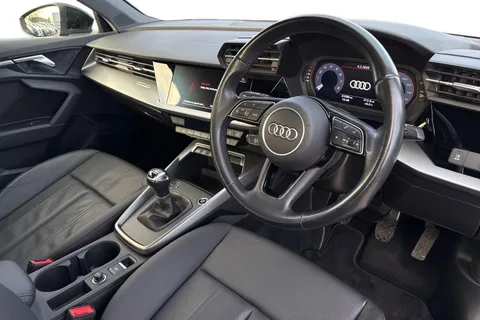 14 of 46 for Audi A3 Sport 30 TFSI 110 PS 6-speed