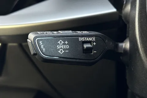 33 of 46 for Audi A3 Sport 30 TFSI 110 PS 6-speed