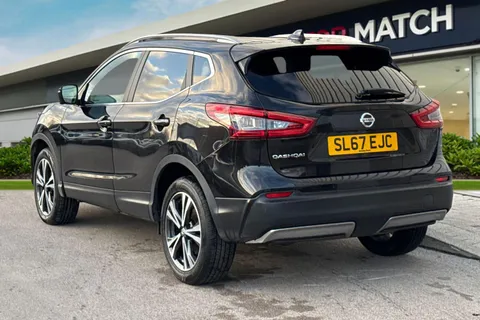 SL67EJC Nissan Qashqai 1.5 dCi N-Connecta 5dr Thumbnail #2