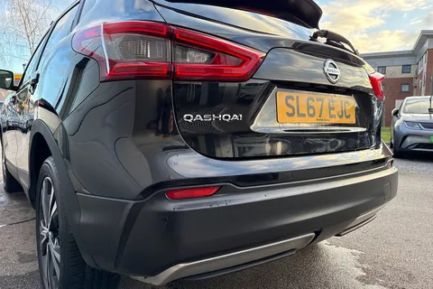 SL67EJC Nissan Qashqai 1.5 dCi N-Connecta 5dr Thumbnail #8