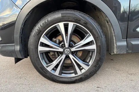 SL67EJC Nissan Qashqai 1.5 dCi N-Connecta 5dr Thumbnail #12