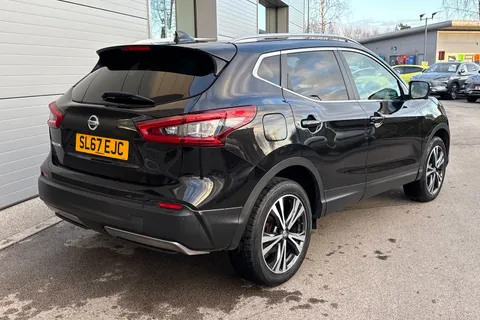 SL67EJC Nissan Qashqai 1.5 dCi N-Connecta 5dr Thumbnail #26