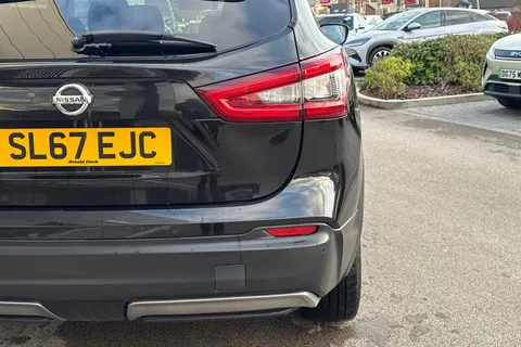 SL67EJC Nissan Qashqai 1.5 dCi N-Connecta 5dr Thumbnail #27