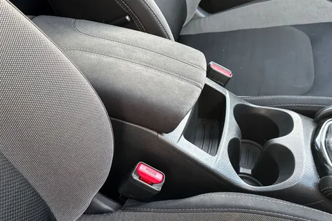 SL67EJC Nissan Qashqai 1.5 dCi N-Connecta 5dr Thumbnail #39