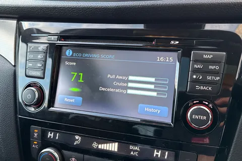 SL67EJC Nissan Qashqai 1.5 dCi N-Connecta 5dr Thumbnail #49