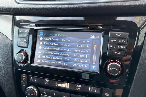 SL67EJC Nissan Qashqai 1.5 dCi N-Connecta 5dr Thumbnail #50