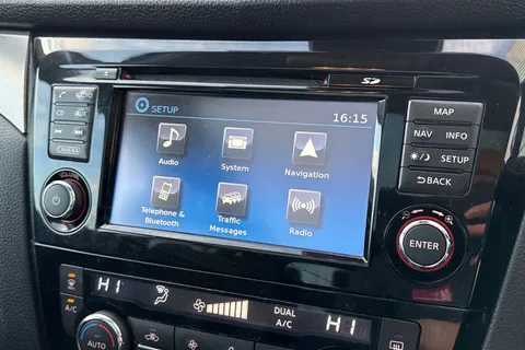 SL67EJC Nissan Qashqai 1.5 dCi N-Connecta 5dr Thumbnail #51