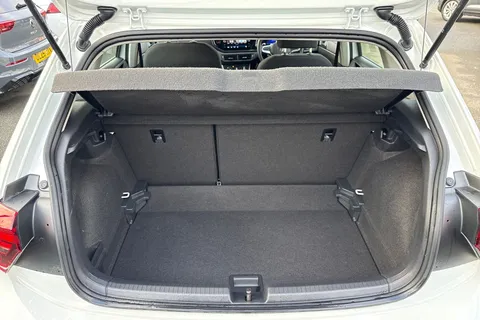 DA72OPN Volkswagen Polo 1.0 Life 5dr | Front And Rear Parking Sensors | Automatic Lights Thumbnail #7