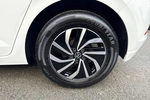 DA72OPN Volkswagen Polo 1.0 Life 5dr | Front And Rear Parking Sensors | Automatic Lights Thumbnail #12