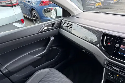 DA72OPN Volkswagen Polo 1.0 Life 5dr | Front And Rear Parking Sensors | Automatic Lights Thumbnail #20