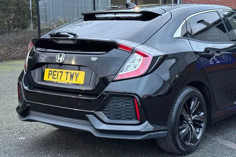 PE17TWY Honda Civic 1.0 VTEC Turbo EX 5dr Thumbnail #10