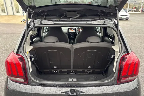 7 of 63 for PEUGEOT 108 1.0 Allure Euro 6 (s/s) 5dr