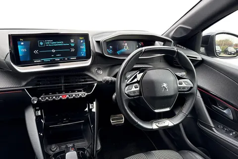 FG71NVJ PEUGEOT e-208 50kWh GT Auto 5dr Thumbnail #18