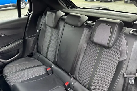 FG71NVJ PEUGEOT e-208 50kWh GT Auto 5dr Thumbnail #19