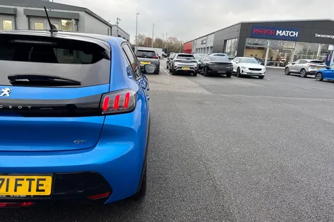 DC71FTE PEUGEOT e-208 50kWh GT Auto 5dr Thumbnail #32