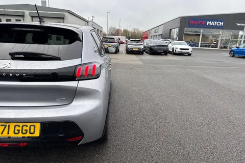 WG71GGO PEUGEOT e-208 50kWh GT Premium Auto 5dr Thumbnail #32