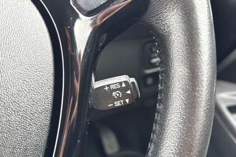 38 of 63 for PEUGEOT 108 1.0 Allure Euro 6 (s/s) 5dr