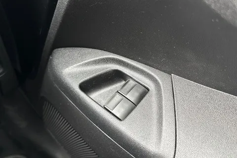 39 of 63 for PEUGEOT 108 1.0 Allure Euro 6 (s/s) 5dr