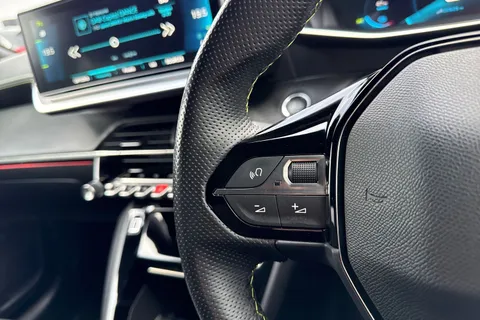 FG71NVJ PEUGEOT e-208 50kWh GT Auto 5dr Thumbnail #40