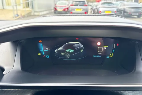 DC71FTE PEUGEOT e-208 50kWh GT Auto 5dr Thumbnail #45