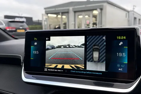 FG71NVJ PEUGEOT e-208 50kWh GT Auto 5dr Thumbnail #55