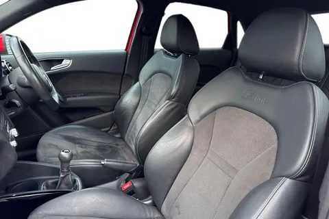 DF67SXU Audi A1 1.4 TFSI CoD Black Edition Sportback Euro 6 (s/s) 5dr (Nav) Thumbnail #17