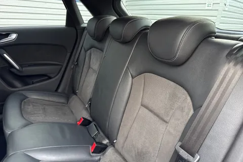 DF67SXU Audi A1 1.4 TFSI CoD Black Edition Sportback Euro 6 (s/s) 5dr (Nav) Thumbnail #20