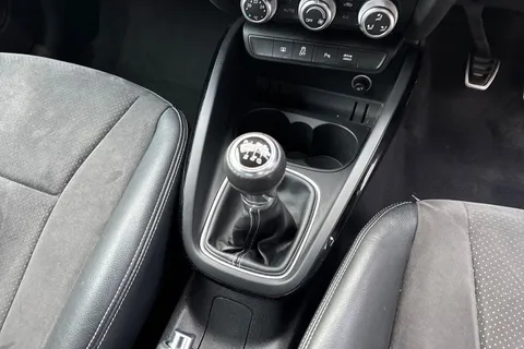 DF67SXU Audi A1 1.4 TFSI CoD Black Edition Sportback Euro 6 (s/s) 5dr (Nav) Thumbnail #24