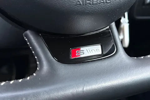 DF67SXU Audi A1 1.4 TFSI CoD Black Edition Sportback Euro 6 (s/s) 5dr (Nav) Thumbnail #41