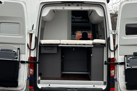 KY25PHO Volkswagen Grand California 2.0 TDI 600 5dr Tip Auto [3.5T] 4 Berth-Great Spec Thumbnail #7