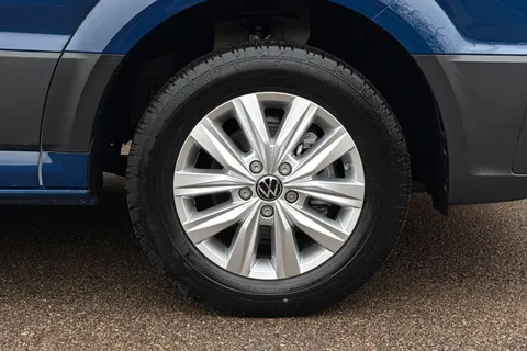 KY25PHO Volkswagen Grand California 2.0 TDI 600 5dr Tip Auto [3.5T] 4 Berth-Great Spec Thumbnail #10