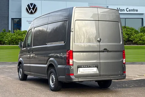 PN25RGV Volkswagen Crafter 2.0 TDI 177PS Commerce High Roof Van Auto Thumbnail #3