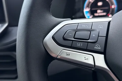 PN25RGV Volkswagen Crafter 2.0 TDI 177PS Commerce High Roof Van Auto Thumbnail #34