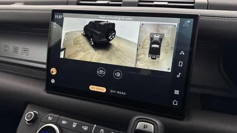 KK24LDY Land Rover Defender 90 3.0 D350 X 3dr Thumbnail #13