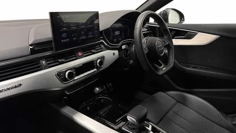 KY23NDU Audi A5 40 TDI 204 Quattro S Line 5dr S Tronic Thumbnail #2