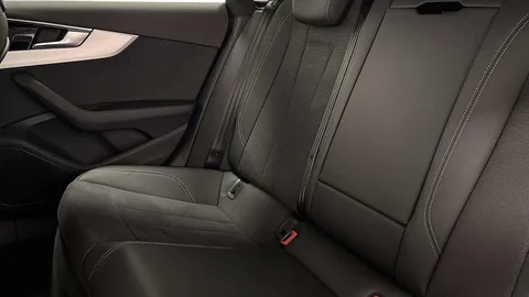 KY23NDU Audi A5 40 TDI 204 Quattro S Line 5dr S Tronic Thumbnail #7