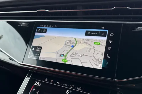  Audi SQ7 4.0 TFSI V8 Black Edition Tiptronic quattro Euro 6 (s/s) 5dr Thumbnail #17