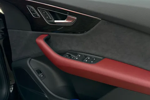  Audi SQ7 4.0 TFSI V8 Black Edition Tiptronic quattro Euro 6 (s/s) 5dr Thumbnail #21