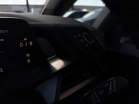 DF74OGN CUPRA Born CUPRA Born V3 58 kW/h AFV 230 Auto Thumbnail #48