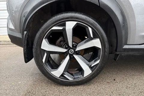 GJ70KWV Nissan Juke 1.0 DIG-T N-Connecta Euro 6 (s/s) 5dr Thumbnail #10